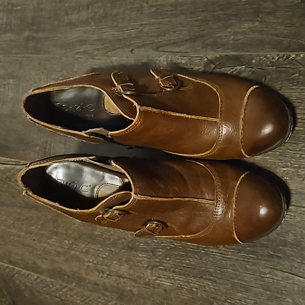 bøc Born Ø Concept Brown Leather Double Buckle Zipped Ankle Bootie Shoe